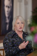 Det er et enormt ansvarssvigt, siger forsknings-, uddannelses- og digitaliseringsminister Christina Egelund (M) om, at man på sociale medier kan finde indhold, der opfordrer til selvskade. Techplatformene overskrider gang på gang Europas eksisterende regler, og nu er det på tide, at de regler bliver håndhævet, siger ministeren.  Foto: Miriam Dalsgaard