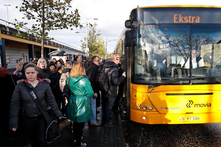 Man øbsker at genere færrest muligt passagerer, og derfor er sporarejdet planlagt til juli måned, oplyser Sund og Bælt. Arkivfoto. Foto: Jens Dresling