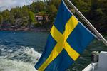 Skærgårdsfærgerne sejler ud fra Gamla stan midt i Stockholm og ud til flere hundrede anløbsbroer på de små øer. Foto: Rasmus Benzon