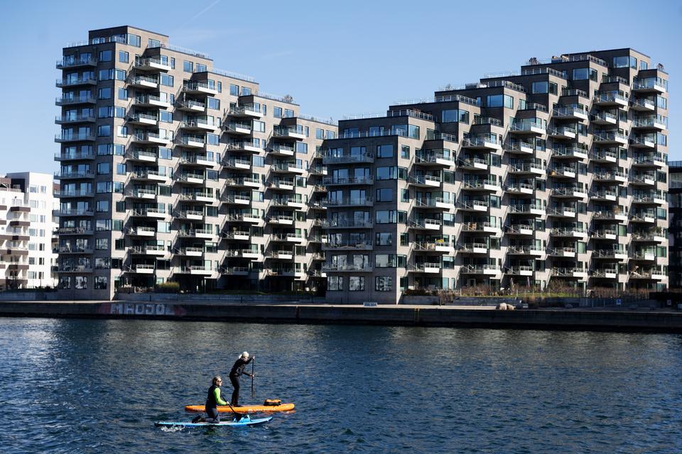 Pludselig er farten gået af de københavnske lejlighedspriser. Står vi over for et kæmpe prisfald?