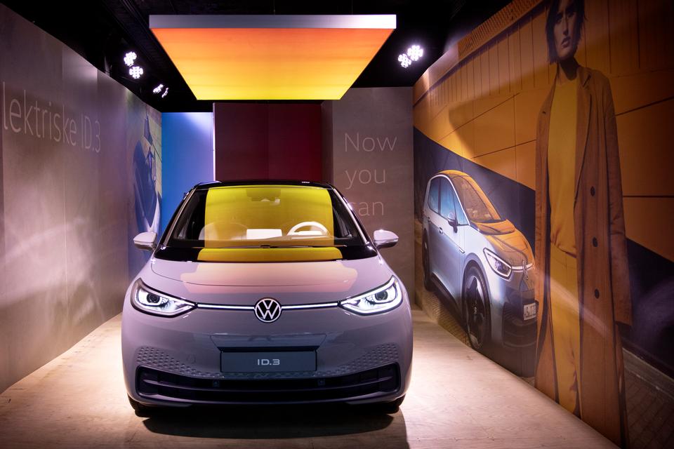 I dag er det elbiler som ID3, der kendetegner VW på det europæiske marked. Foto: Finn Frandsen