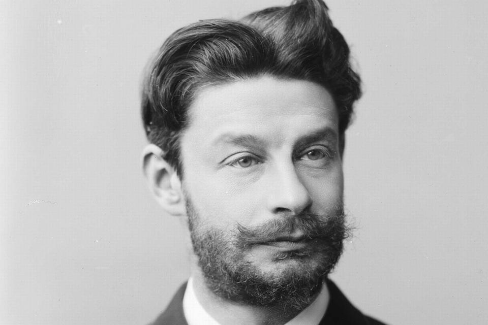 Igen og igen kommunikerer Georg Brandes til Victoria Benedictsson, at hun for alt i verden ikke må »blive fordringsfuld«.  Foto: Ludwik Szaciński/Wikipedia