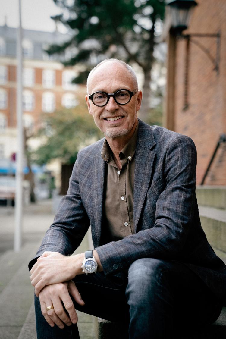 »Vi opfører os, som om livet er uendeligt. At der er tid nok, og så får vi ikke talt om det«, siger Preben Engelbrekt. Foto: Marie Munkner