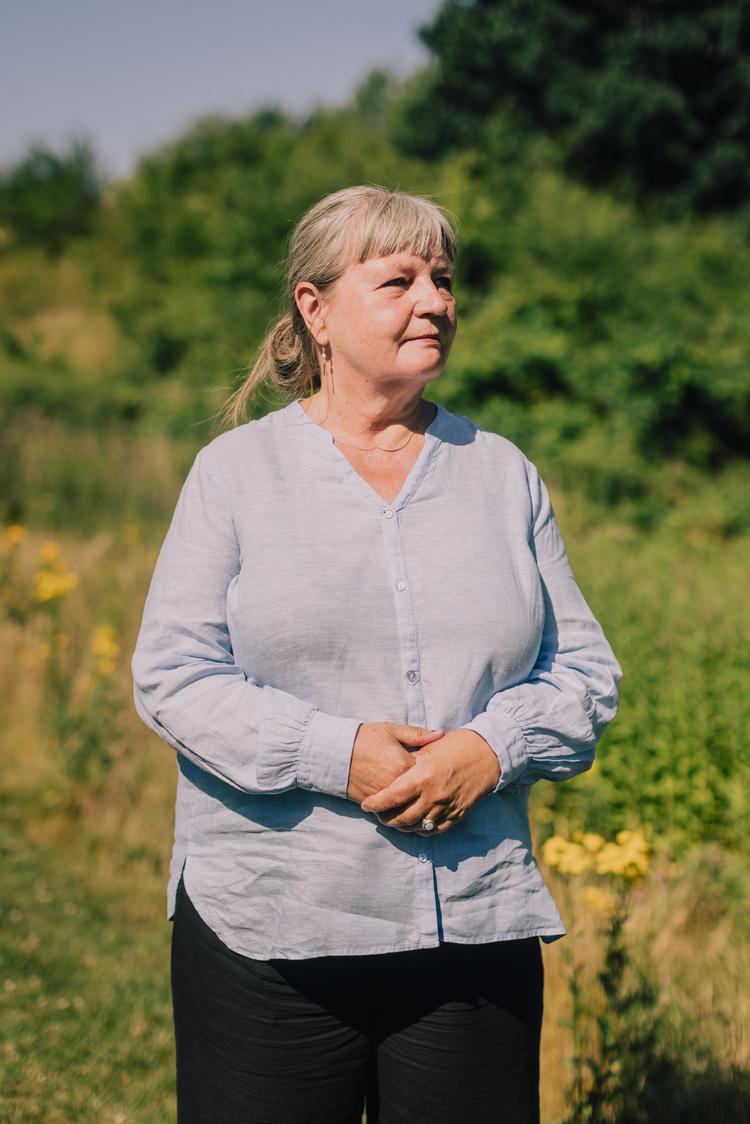 Birthe Toftegaard er en af Mødrehjælpens bisiddere og har været med til 20 møder i Familieretshuset.   Foto: Peter Maunsbach