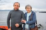 Eddie Marsan spiller kanoforbryderen John, mens Monica Dolan er hans kone Anne.  Foto: ITV/BritBox