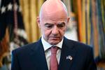 Fifa-præsident Gianni Infantino kan blive tvunget til at trække sig som Fifa-præsident, hvis han ikke længere kan tælle sig frem til et flertal blandt verdensforbundets 211 medlemsnationer. Foto: Brendan Smialowski/Ritzau Scanpix
