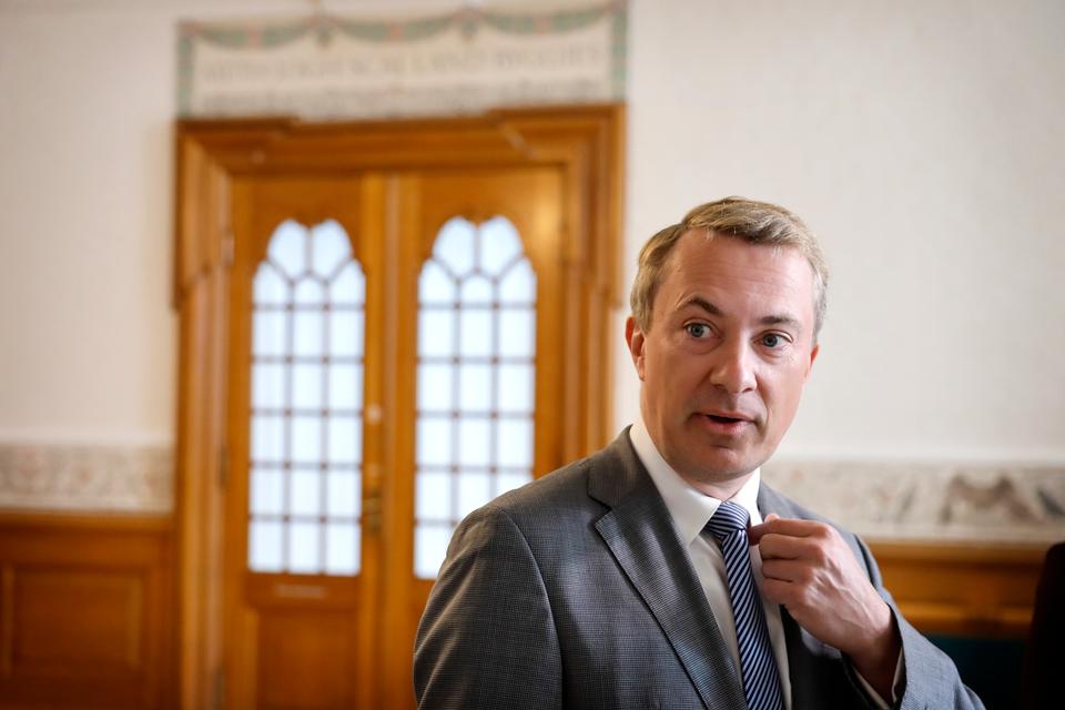 Det gode spørgsmål i dansk politik er, hvem Morten Messerschmidt egentlig er det største problem for