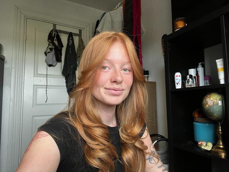 Julie Thomsen har fire et halvt år tilbage af sit dyrlægestudie i København og drømmer stadig om at finde en mere optimal studiebolig. Foto: Privatfoto