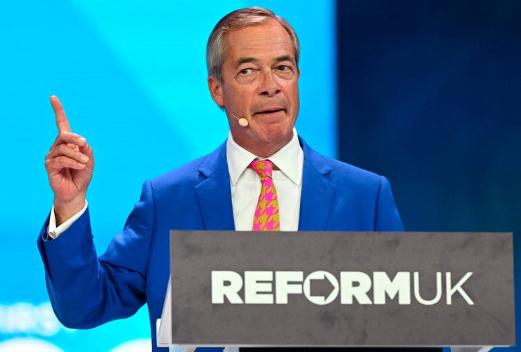 Sommeren har været præget af dårlige sager for Nigel Farages populistiske parti Reform UK. Foto: Oli Scarff/Ritzau Scanpix