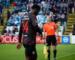 Superligakampen mellem OB og FC Midtjylland på Nature Energy Park i Odense, lørdag den 19. september 2026. Kampen ender 1-1. Dommer Aydin Uslu giver FC Midtjyllands Abdou Aziz Ndiaye (34) anden advarsel og dermed rødt kort.. (Foto: Robert Wengler/Ritzau Scanpix)   Foto: Robert Wengler/Ritzau Scanpix
