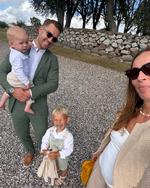 Familien Begtorp Eiholm tog et økonomisk valg for deres børn, da de var et halvt år gamle. Foto: Privatfoto