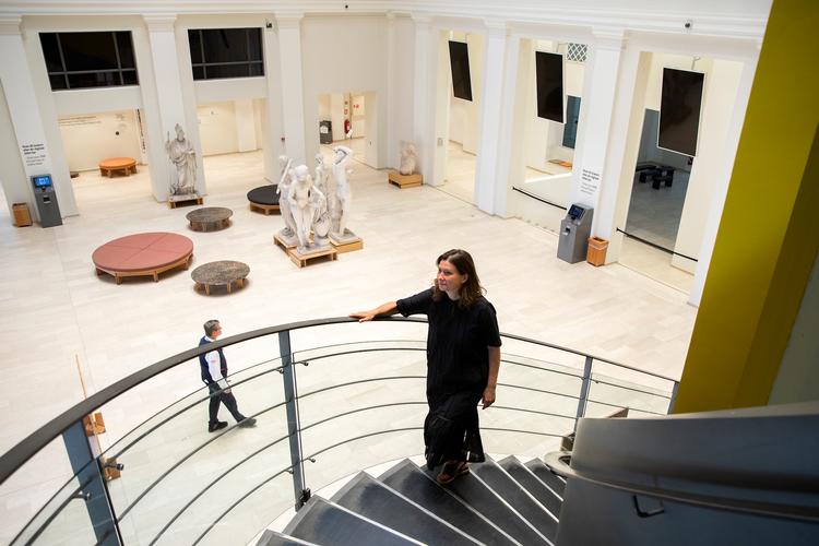 Astrid la Cour, direktør for Statens Museum for Kunst i København, håber, at renoveringen af museet får flere til at føle, at kunsten angår dem.   Foto: Finn Frandsen