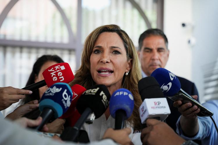 Maria Elvira Salazar fra Florida, der sidder i Repræsentanternes Hus for republikanerne, kritiserer nu åbenlyst Trump. Foto: Jair Coll/Ritzau Scanpix