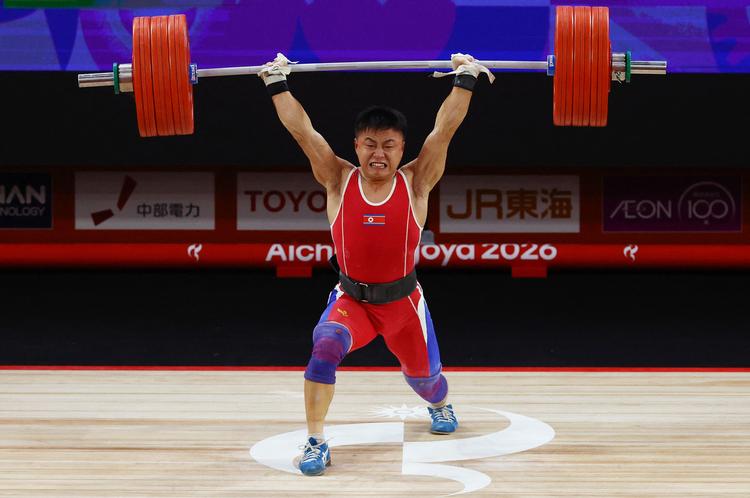 Nordkorea har satset intenst på at få succes i vægtløftning, og det bærer frugt ved Asian Games. Foto: Issei Kato/Ritzau Scanpix