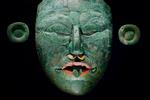Endnu en betagende jademaske.  Foto: Secretaria de Cultura og Instituto Nacional de Antropología e Historia (INAH), Mexico, Moesgaard