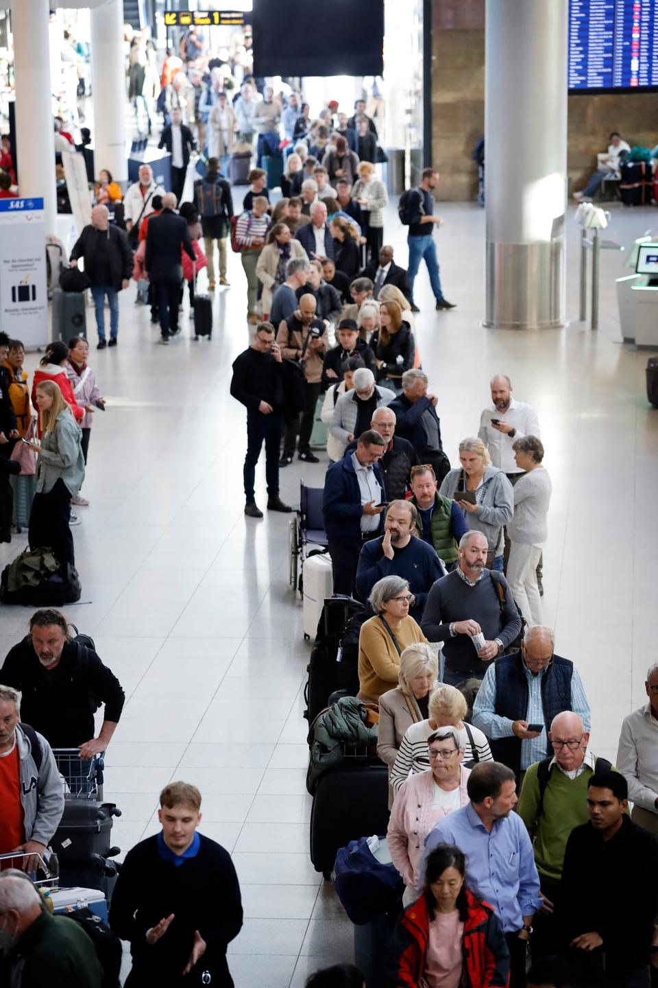 Issues found at Copenhagen Airport after massive security queues ...