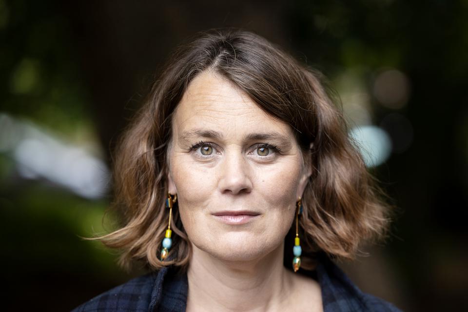 Forfatter og journalist Johanne Mygind er nysgerrig på ai. Foto: Thomas Borberg