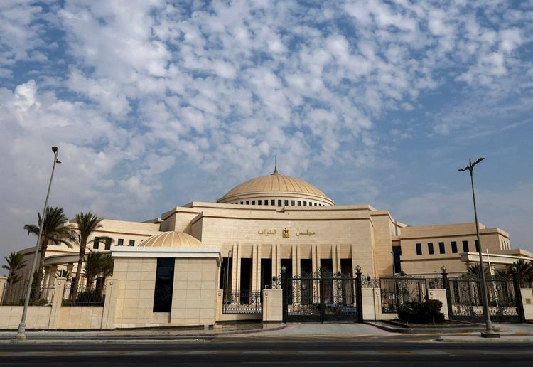 Mada Masr blev grundlagt i 2013 og dækker blandt andet politik og det egyptiske parlament (billedet) og bringer jævnligt historier om politisk følsomme emner. Foto: Mohamed Abd El Ghany/Ritzau Scanpix