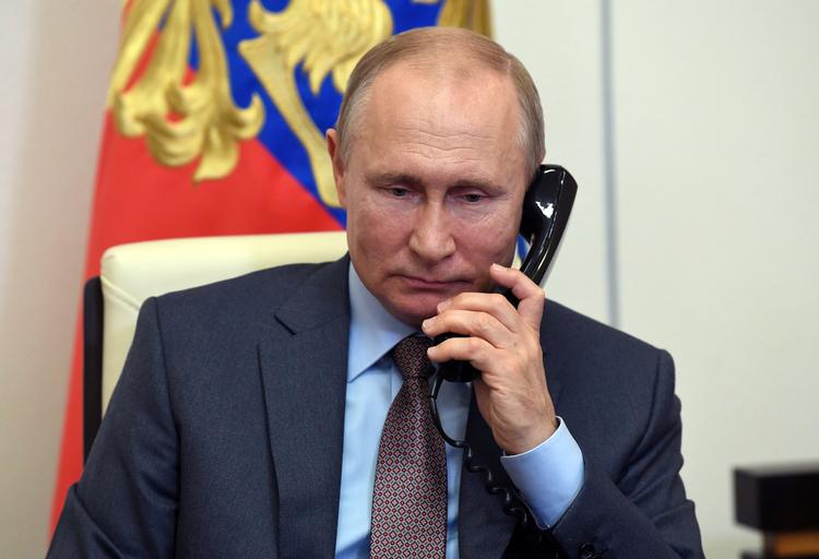 Opkaldet til Vladimir Putin fra lederne i Norge og Finland ses som et udtryk for, at europæerne er på vej til at bøje sig for de russiske synspunkter. Foto: Sputnik/Ritzau Scanpix