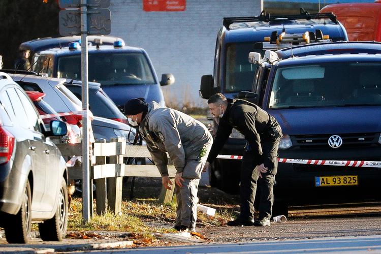 59019266-06_12_2016-Skud affyret ved politigård i Albertslund-DRESLING JENS