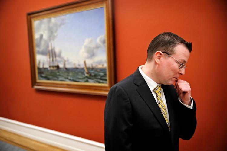 »Det er udtryk for en umenneskelighed og kynisme, som alle bør tage afstand fra«, skriver Dan Jørgensen (S) om Kenneth Kristensen Berths udtalelser om brugen af advarselsskud mod flygtninge.  