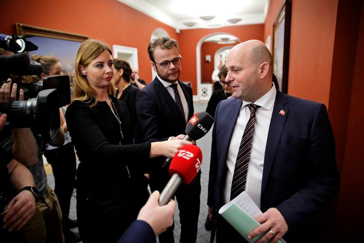 Den nye justitsminister Søren Pape Poulsen (K) vil bygge en ny politiskole i Herning. Et flertal i politiforliget har dog andre planer. 