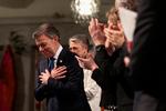 Colombias præsident, Juan Manuel Santos, var dybt bevæget, da han i dag modtog Nobels fredspris.  