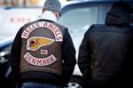 Første møde i retssagen mod 16 rockere fra Hells Angels
