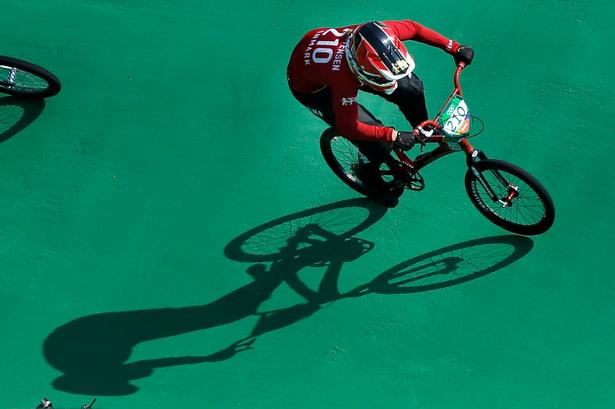 BMX semifinaler: Simone Tetsche Christensen - som måtte udgå efter et styrt i sidste heat. 
