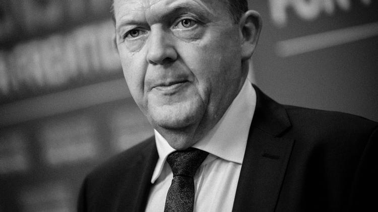 Regeringen har anført af statsminister Lars Løkke Rasmussen (V) kæmpet for en indeksering af børnechecken. Men det forslag er ikke en del af et nyt udspil fra EU-kommissionen. 