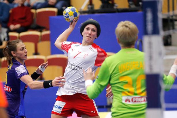 Danmarks Maria Fisker og Rumænien Paula Ungureanu. 