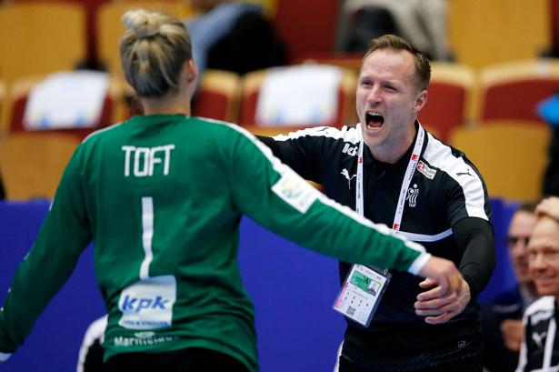 Sandra Toft og Landstræner Klavs Bruun Jørgensen. 