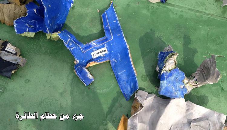 Vragrester fra det styrtede EgyptAir flly. 