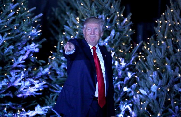 Donald Trump er taget på turné for at takke sine tilhængere. I aftes var han i Orlando. 