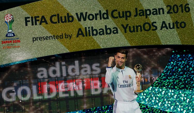 Cristiano Ronaldo har ifølge de mange lækkede dokumenter fra Football Leaks gennem nogle år kørt ca. 1 milliard kroner uden om skattemyndighederne.  