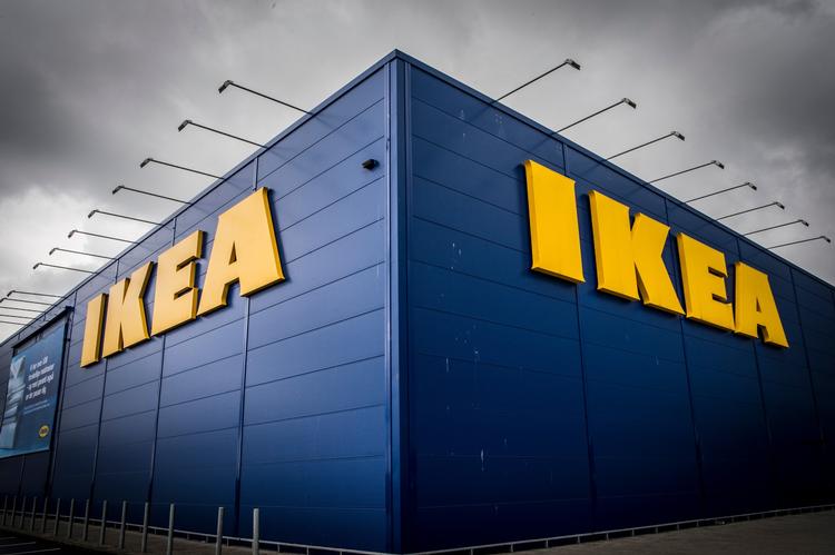 Flere og flere unge forsøger at gemme sig i IKEA for at tilsnige sig en ulovlig nat i varehusets senge. Det vækker stor bekymring i IKEA. 