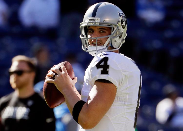 Derek Carr og resten af Raiders-mandskabet har haft en overraskende god sæson. 