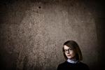 Efter 20 år sprang uventede billeder op for Lea Vesterby Olesens indre blik: to mænd, som igen og igen med trusler og tvang forgreb sig på hende seksuelt, da hun var under syv år. I 2012 dømte byretten i Herning to mænd for at have forgrebet sig på hende dengang. Nu er de frikendt to gange på grund af manglende beviser.  