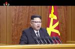 Nordkoreas leder, Kim Jong Un, mener, at landet er kommet tættere på at kunne skyde raketter, som kan bære atomsprænghoveder, flere tusinde kilometer væk og dermed, i værste fald, nå USA.  