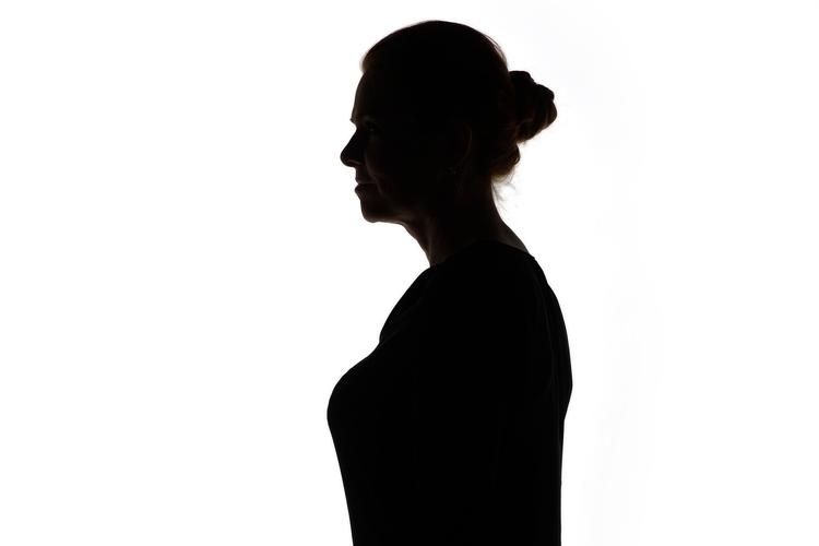 Integrationsminister Inger Støjberg (V) bliver kritiseret for, at hundredvis af afviste asylansøgere er gået under jorden.  