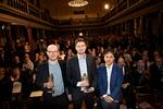 Chris Kjær Jessen, Michael Lund og Lars Nørgaard Pedersen er årets modtagere af Danmarks mest prestigefyldte journalistiske pris, Cavlingprisen. 