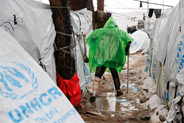 Frost og kraftigt snefald er nu afløst af mudderpøle i den overbefolkede flygtningelejr Moria på den græske ø Lesbos.   