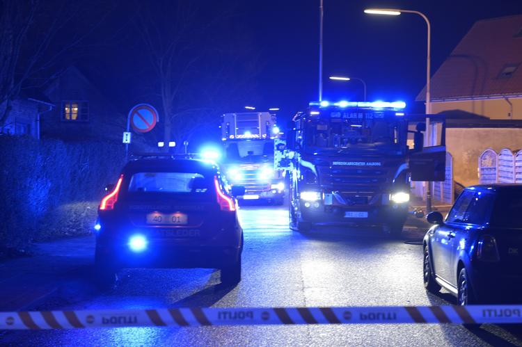 Politiet mener, at en brand i Aalborg, hvor to døde var påsat. 
