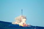 Space-X's Falcon 9-raketen blev affyret klokken 18.54 dansk tid fra Vandenberg Air Force Base i Californien i USA. 
