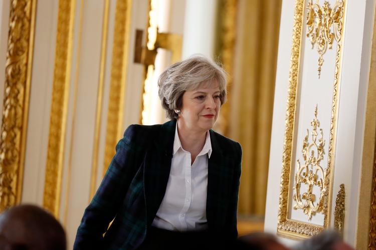 Hver gang premierminister Theresa May siger noget om Brexit, falder pundet. 