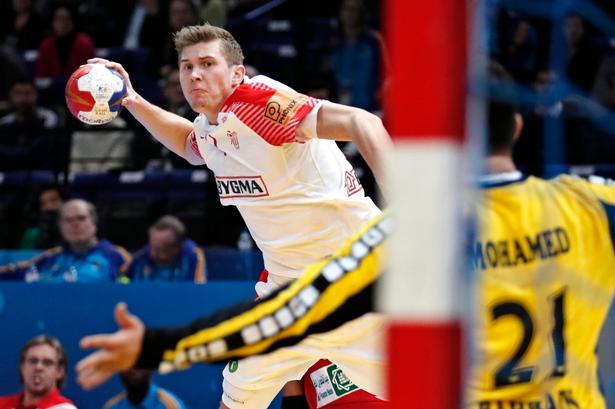Danmarks Magnus Landin  og Bahrains Mohamed A. Husain Abdulla. Foto: Jens Dresling 