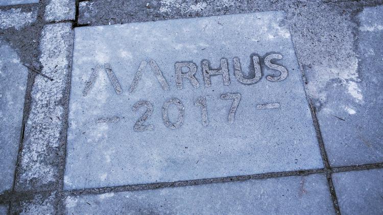 Aarhus 2017 møder kritik for ikke at have foretaget en prioritering af kulturstøttemidlerne.  