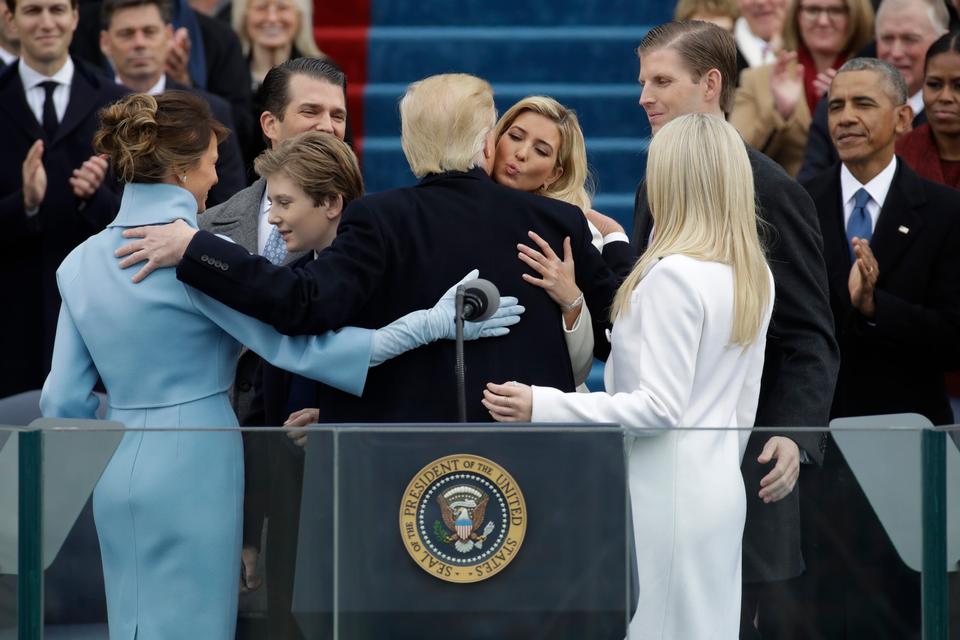 Og så var det en realitet. USA fik sin nye præsident - Donald Trump.  