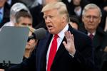Præsident Donald Trump holder sin første tale. 