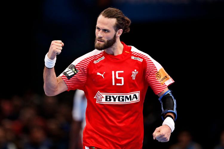 Sådan. Mål! Jesper Nøddesbo har scoret i et VM-opgør mod Qatar. Det bliver ikke til flere mål i landsholdstrøjen. Eller til flere kampe. Men karrieren fortsætter i FC Barcelona. 
